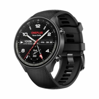 Black smartwatch with round dial and rubber strap